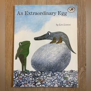 An Extraordinary Egg Leo Lionni